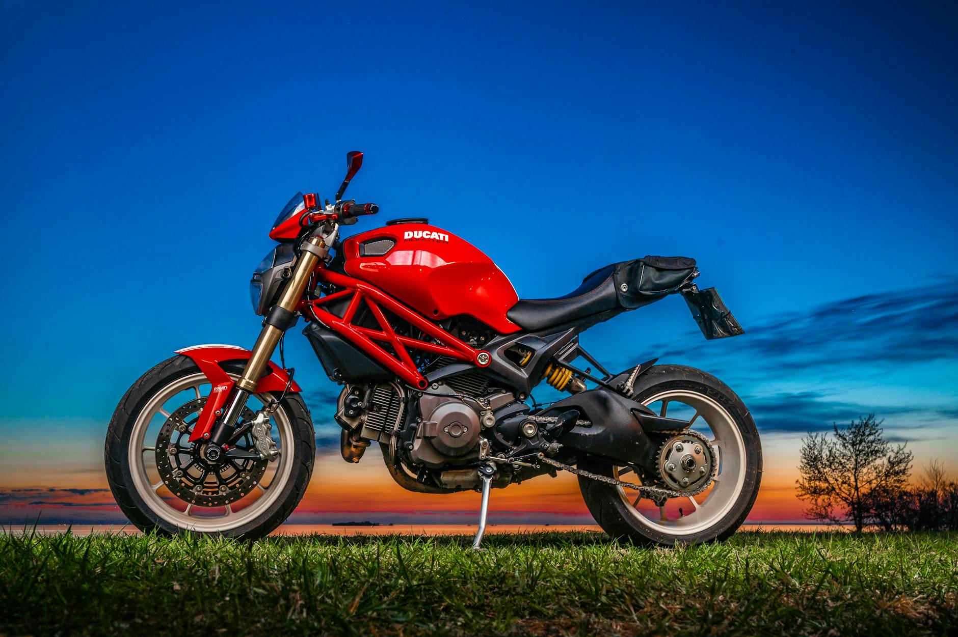 Ducati Monster 796