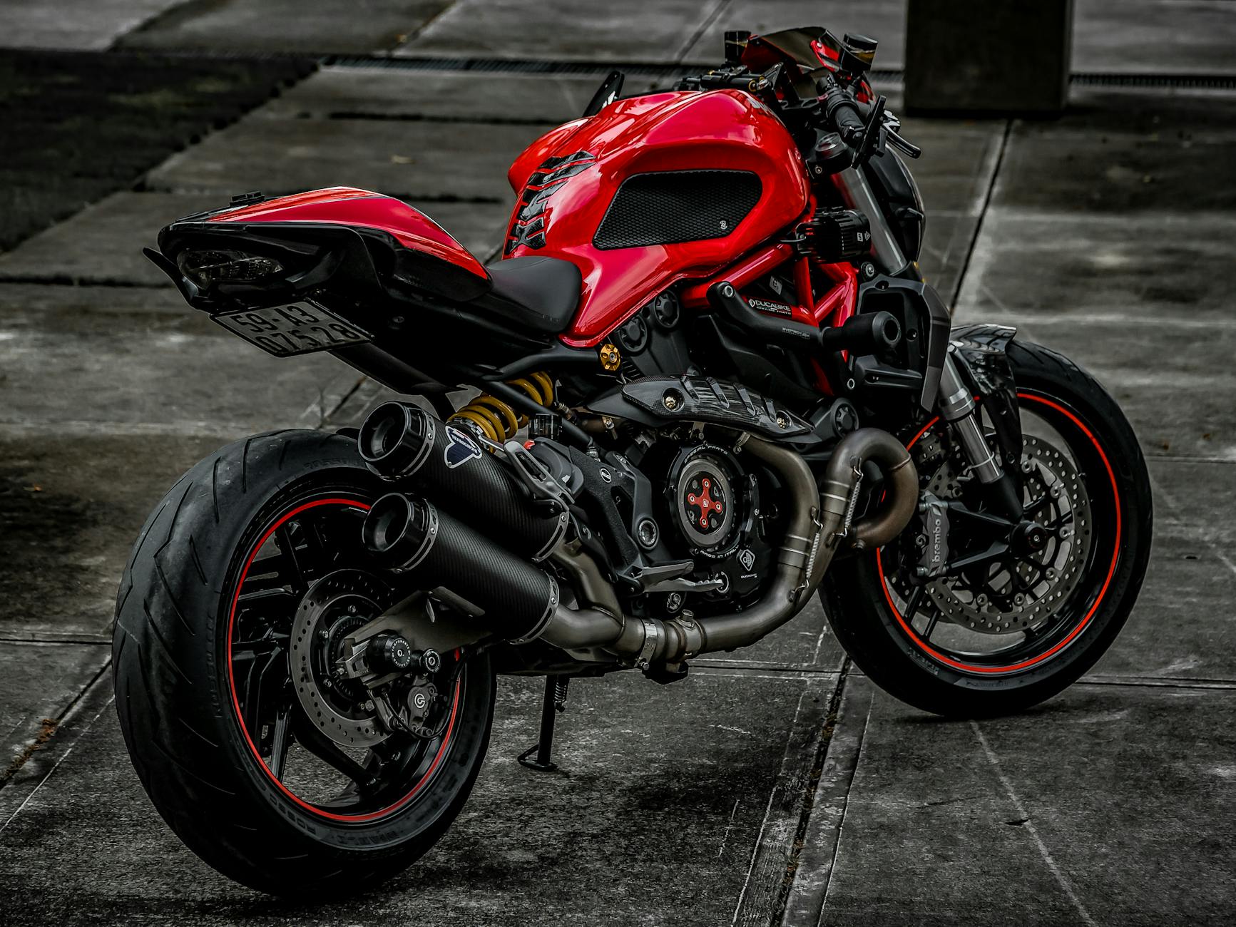 Ducati Monster 821