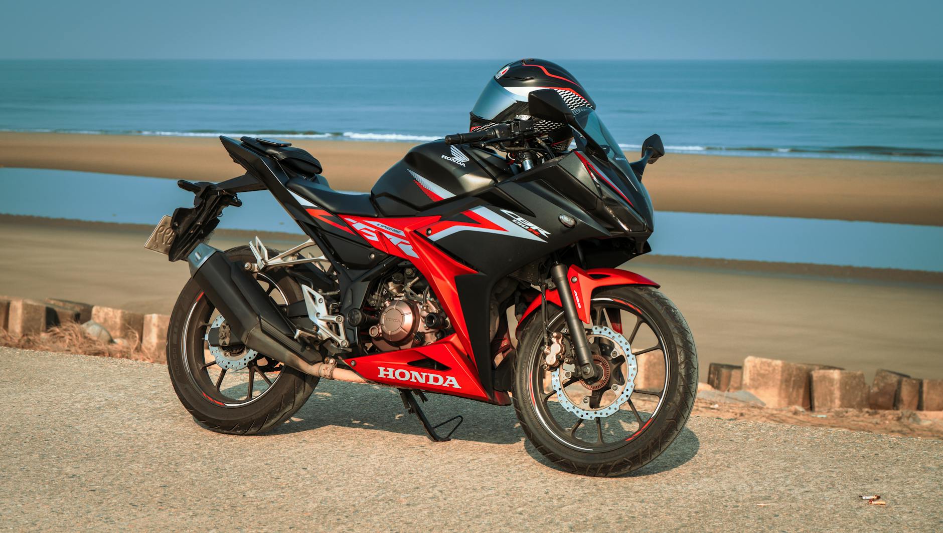 Honda Cbr150r