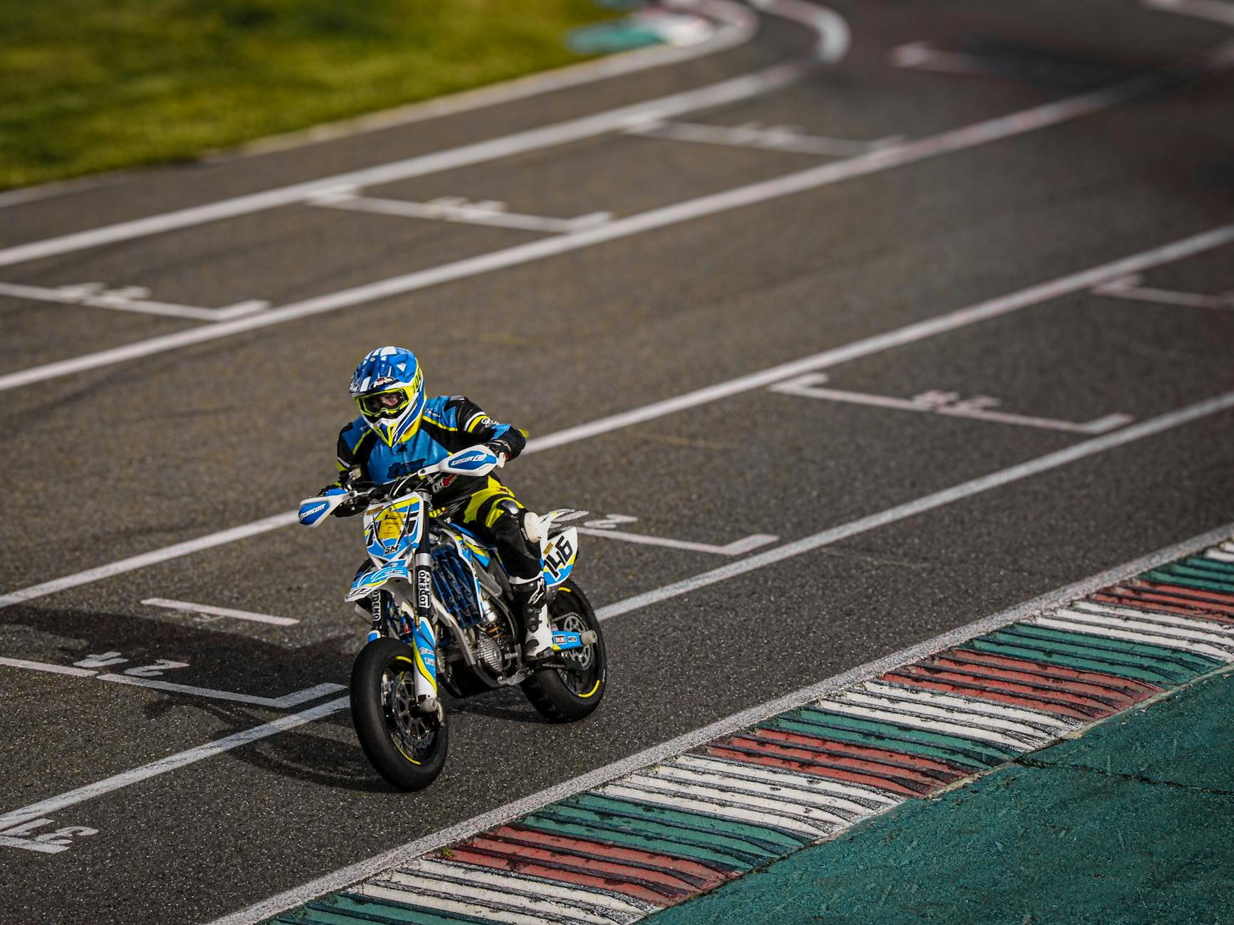 Husqvarna 701 Supermoto