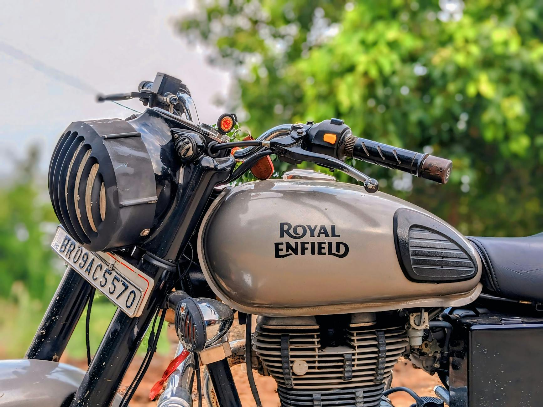 Royal Enfield Machismo 500